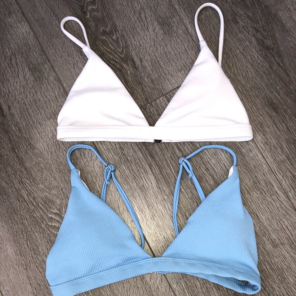 BASIC TRIANGLE BIKINI TOPS